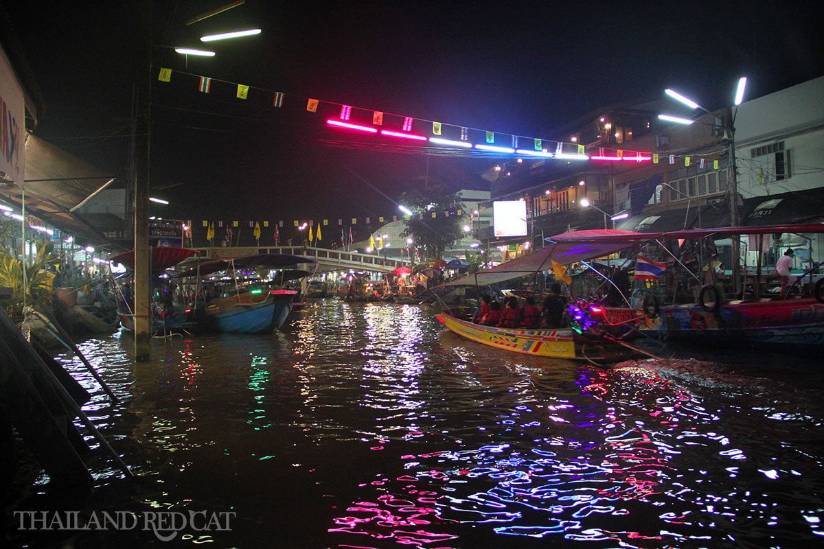 Amphawa Floating Market 6