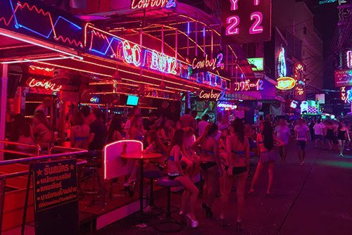 6 Best Go Go Bars (Strip Clubs) in Bangkok | Thailand Redcat