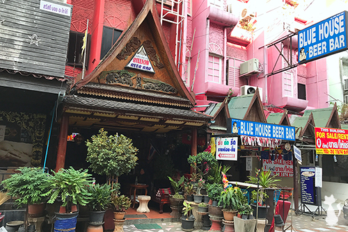 Blow Job Bar in Central Pattaya
