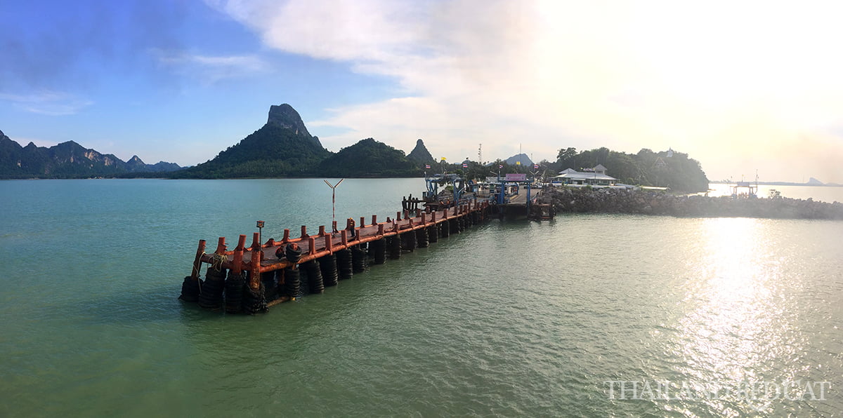 Don Sak Pier Surat Thani