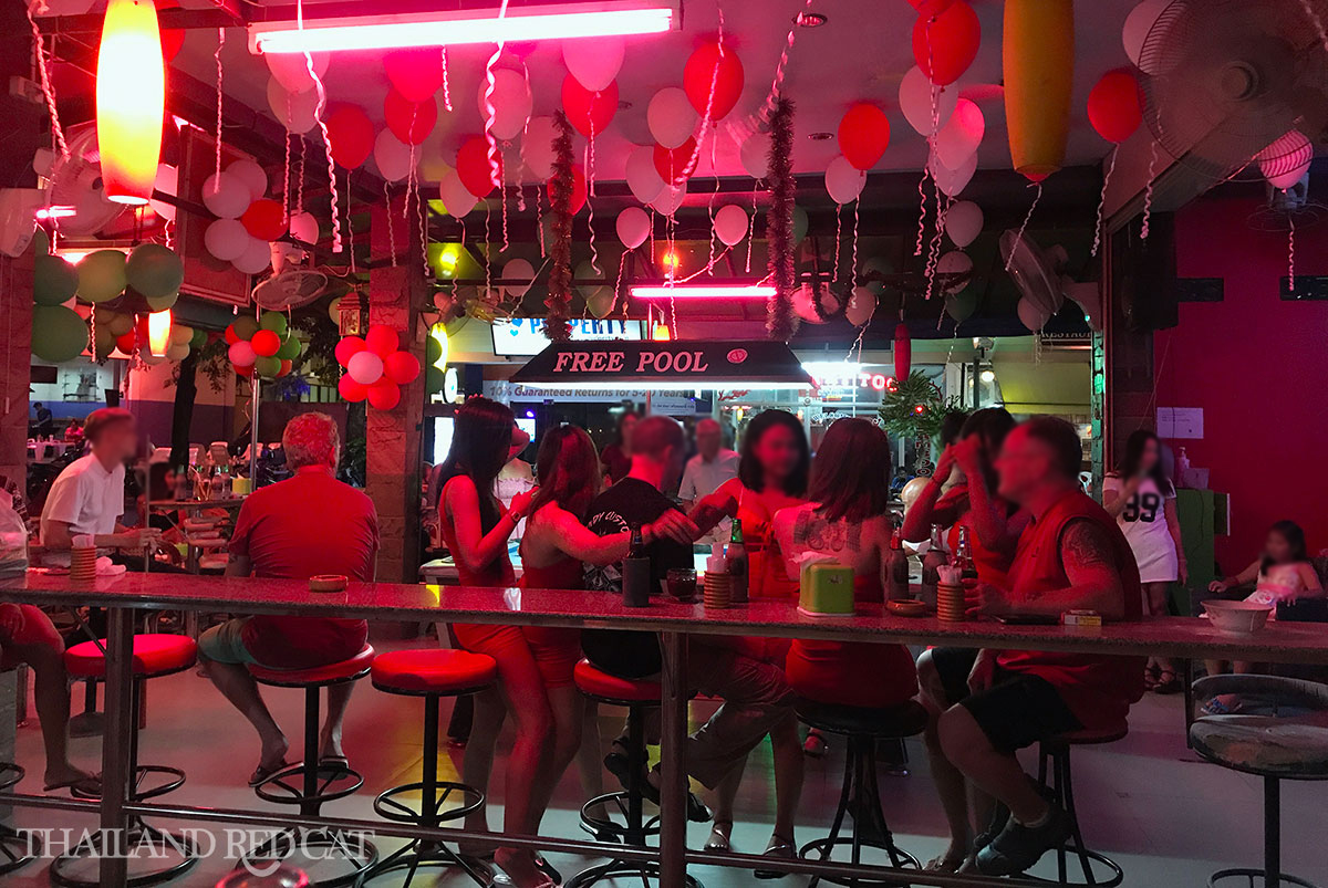 Girly Bar in Jomtien