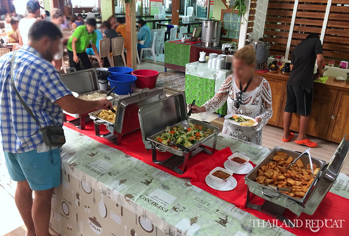 Koh Phi Phi Don Buffet Lunch