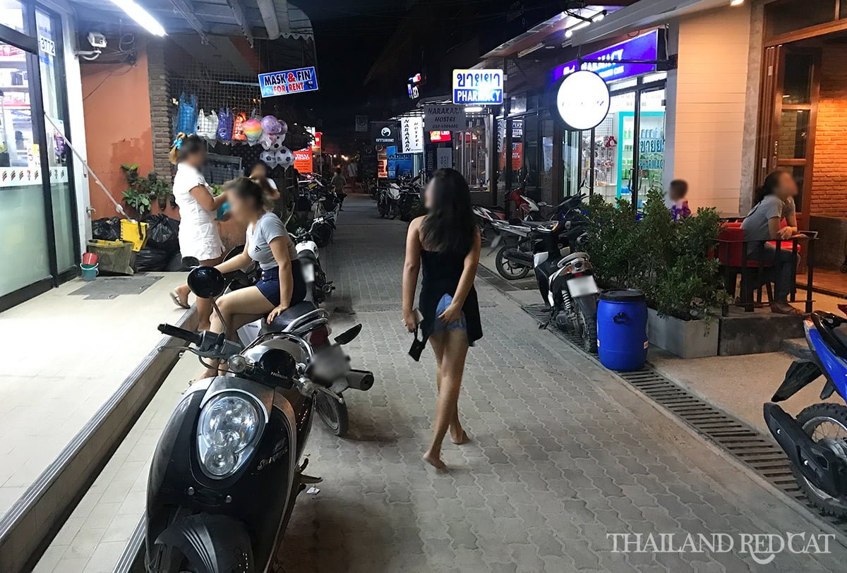 Koh Tao Girls