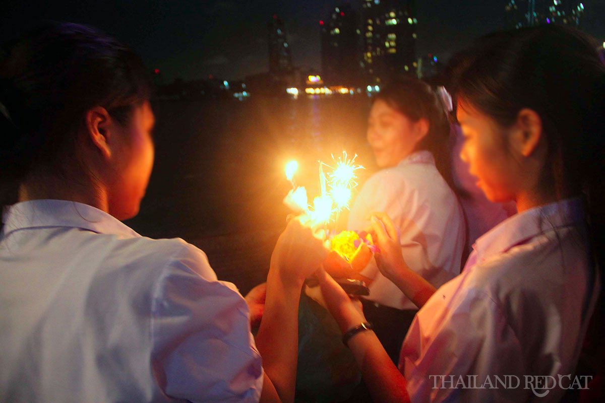 Loi Krathong Bangkok