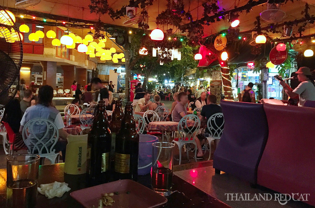 Partying in Khaosan