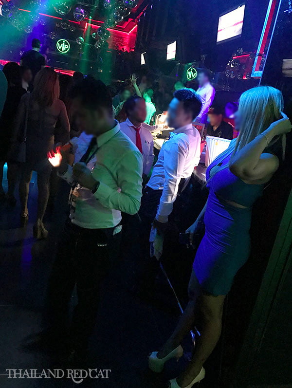 Pattaya Freelance Hooker in Nightclub