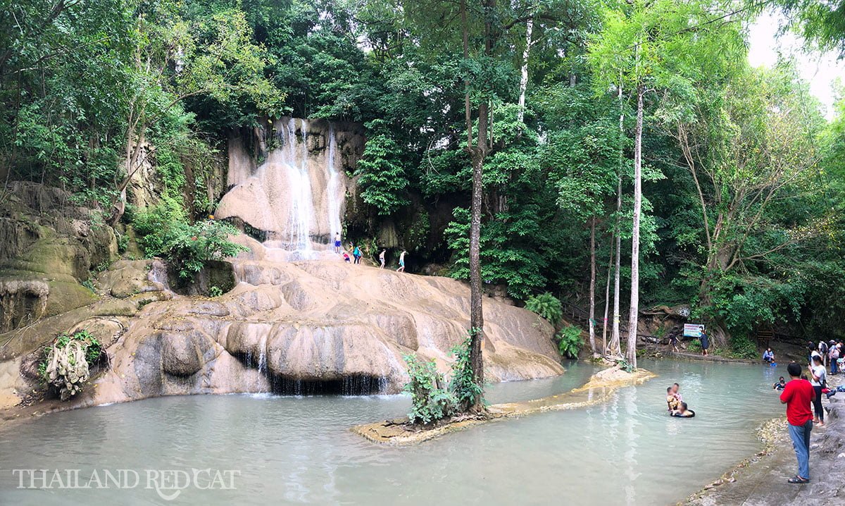 Sai Yok Noi Waterfall