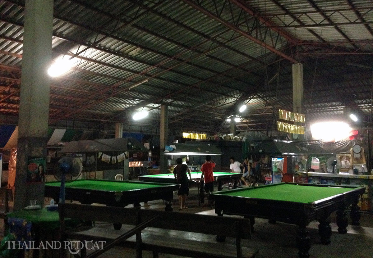 Trat Snooker Bar