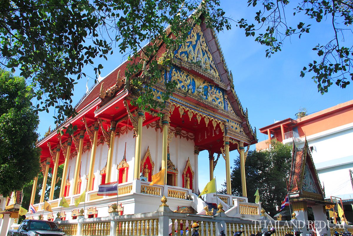 Trat Temple